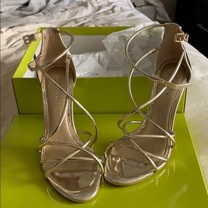 Gianni Bini Gold Open Toed Heels